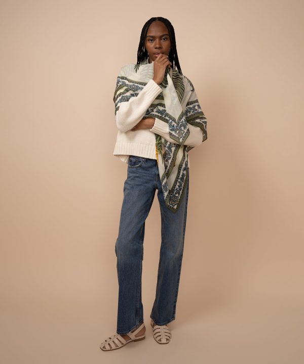 Palma Paradisi Square Scarf - Image 6