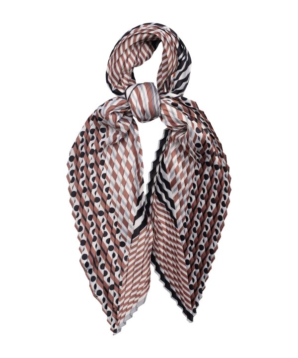 Downtown Pleated Diamond - Image 3