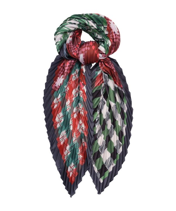 Patch Plaid Pleated Diamond - Image 3