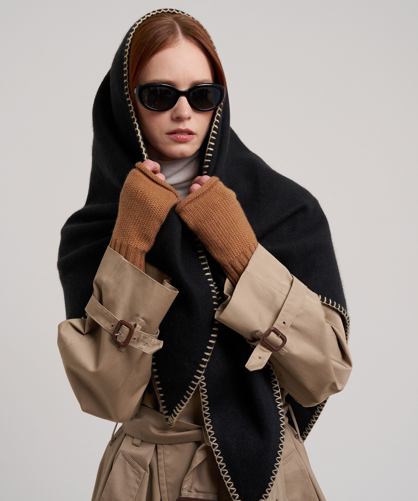 Crosby Fingerless Glove - Image 2