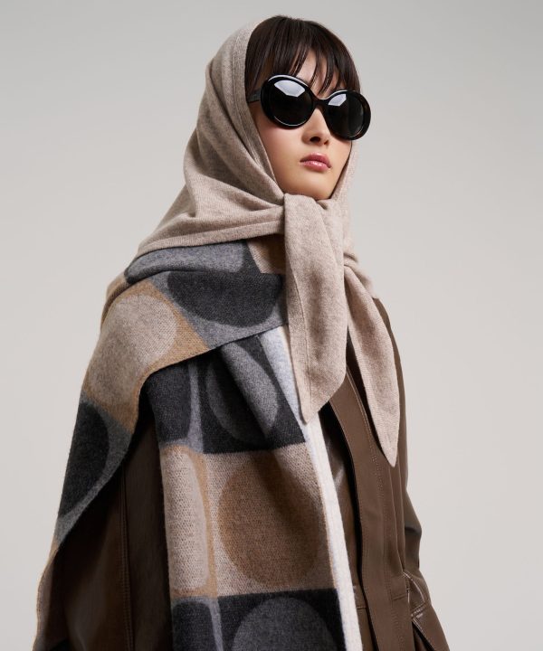 Dotty Scarf - Image 2
