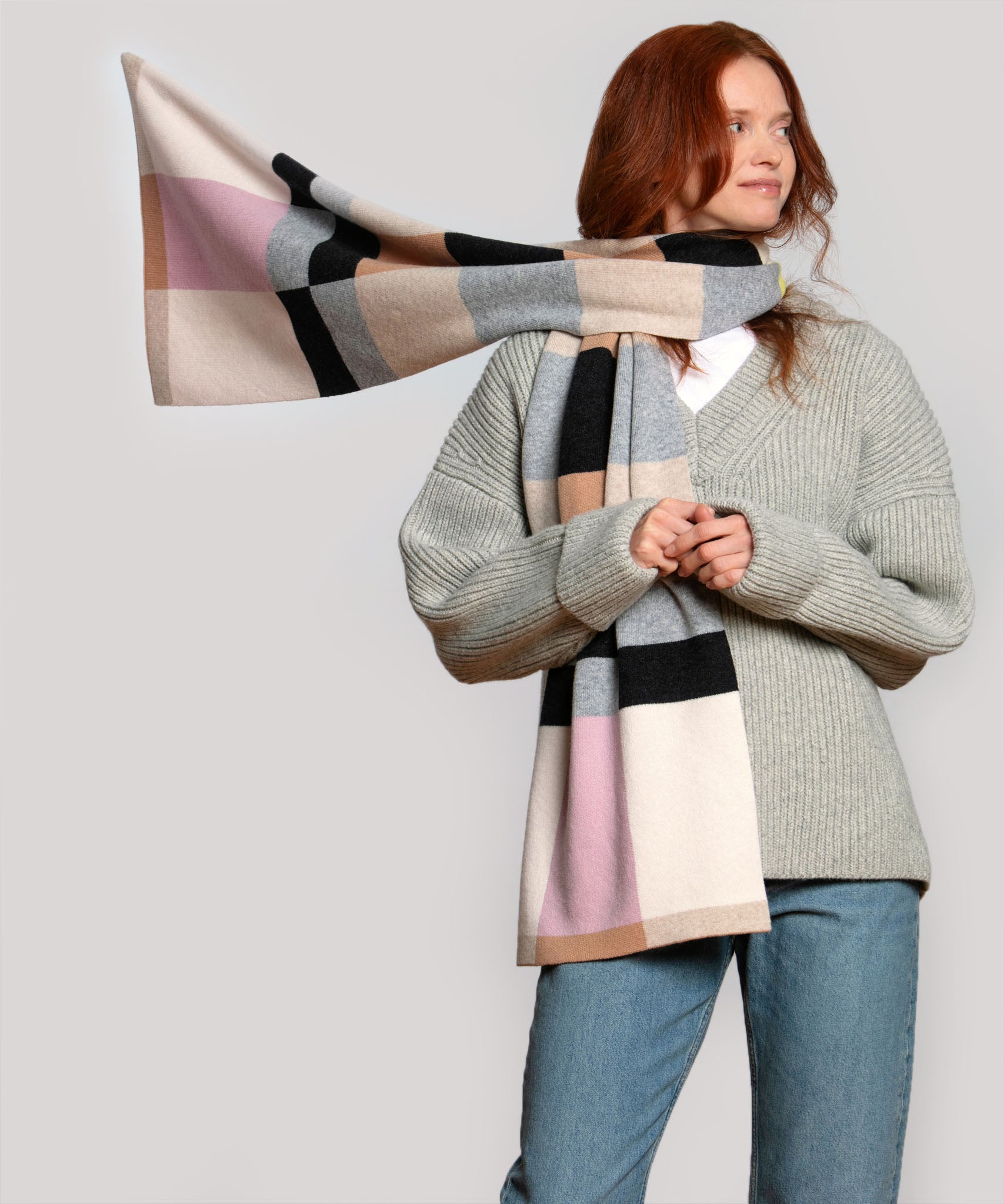 Merino Wool Geo Jacquard Scarf - Image 2