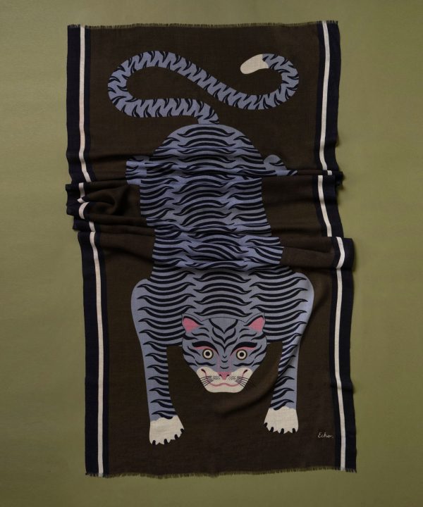 Hear Me Roar Wrap - Image 9