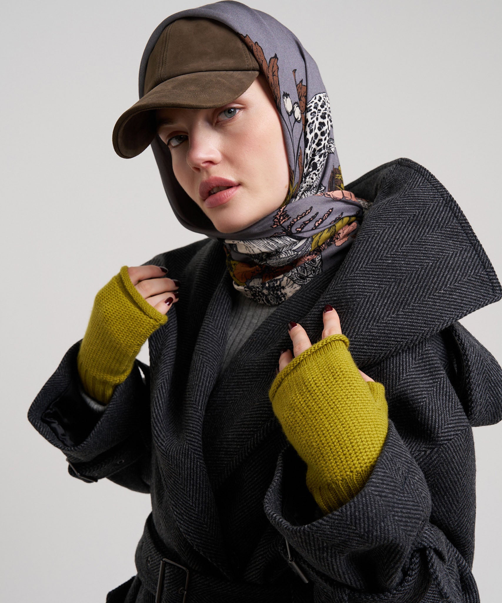 Central Park Square Scarf - Image 2