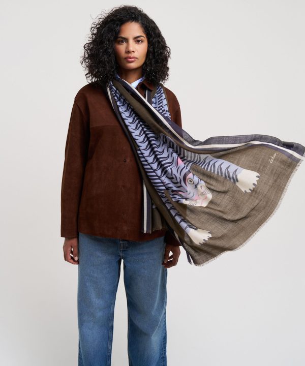 Hear Me Roar Wrap - Image 5