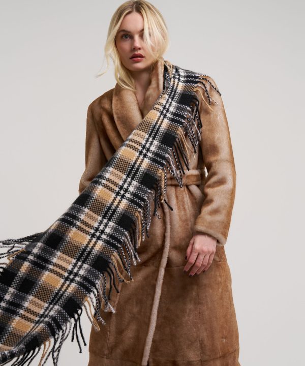 Vintage Plaid Side Fringe Scarf - Image 6